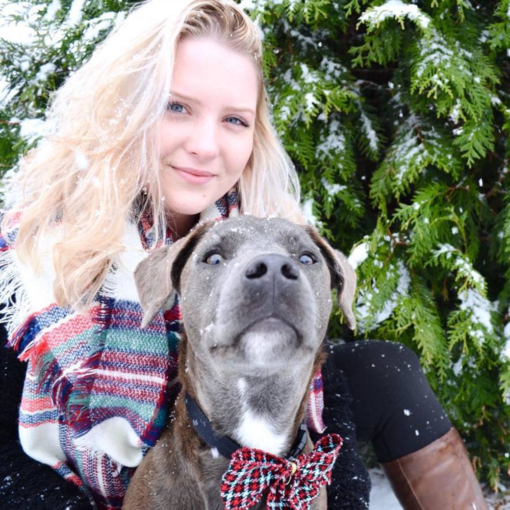 Meet your Posher, Jolori